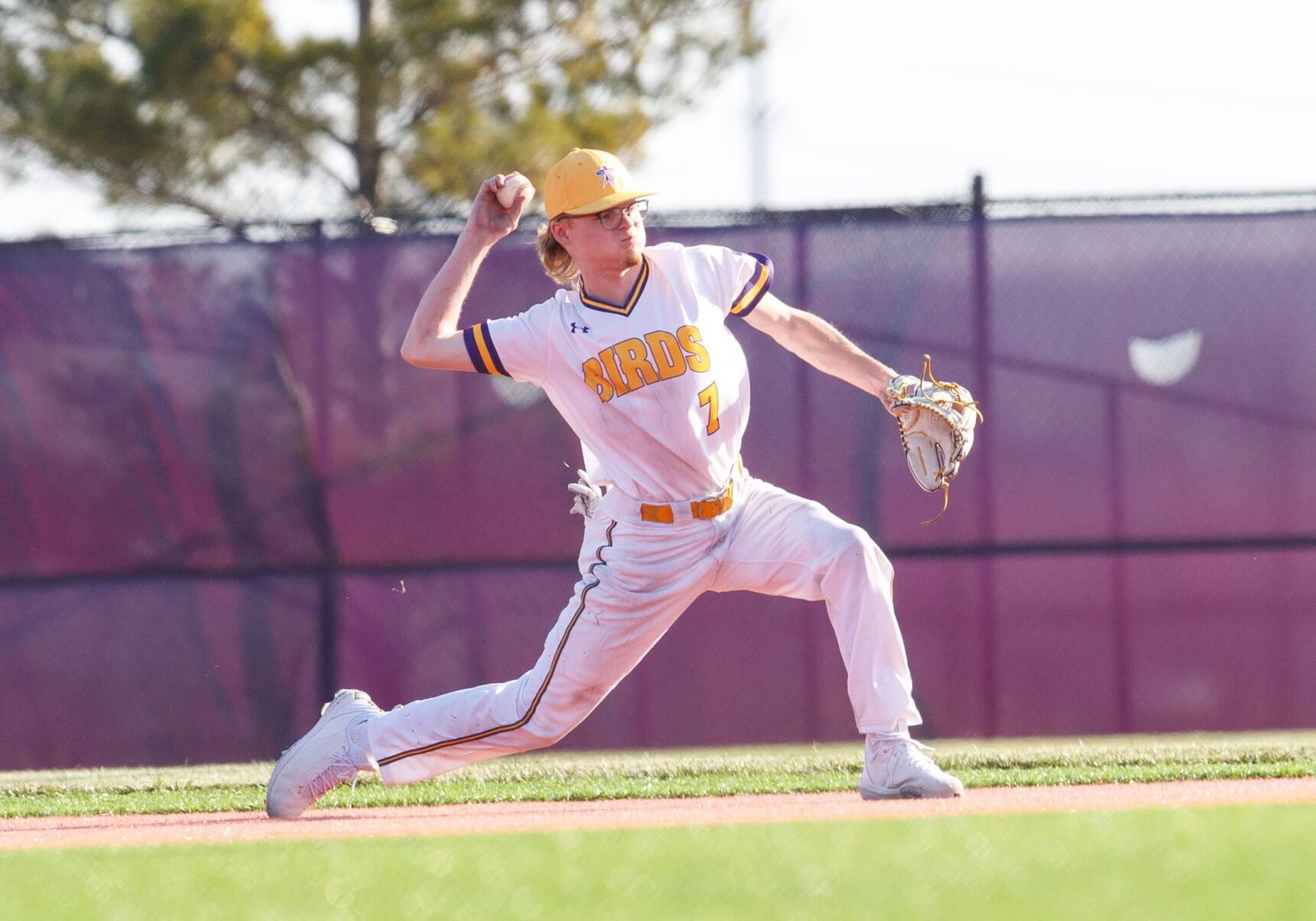 040321-owh-spo-hsbase2.JPG